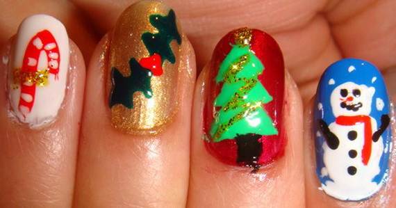 Best, Easy & Simple Christmas Nail Art designs & Ideas | family holiday