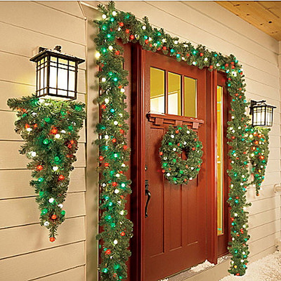 50 Fresh Festive Christmas Entryway Decorating Ideas Family